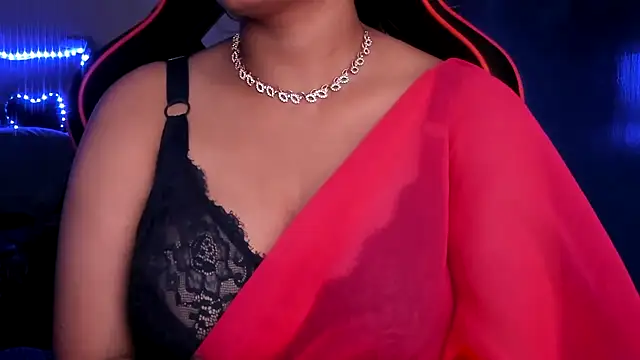 แชท XXX สดของ Indian_tickly