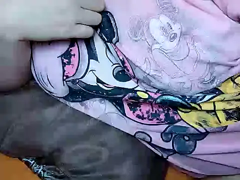 AngelwithEcupのライブXXXチャット