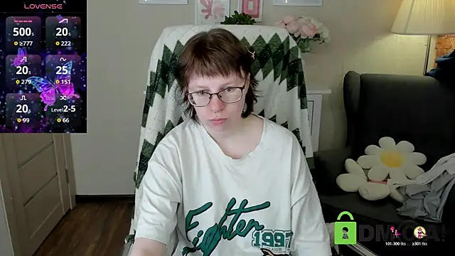 Melissa_Wells: онлайн-секс-чат