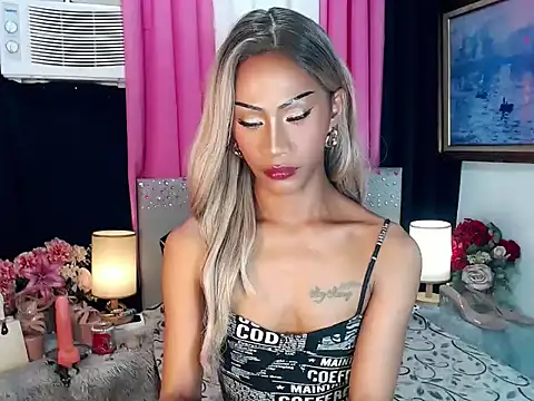 Tarah_MC_Actressex's Live XXX Chat