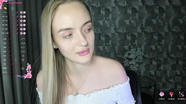 A_delina live XXX chat