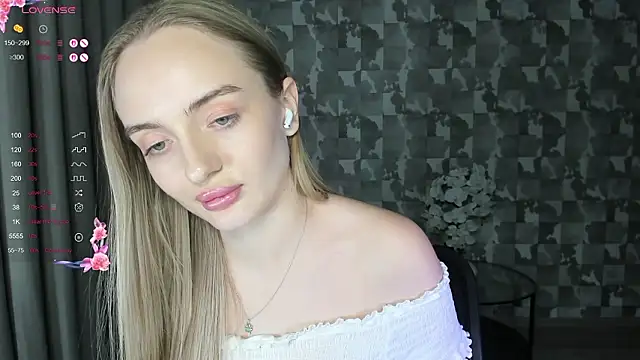 Chat XXX ao vivo de A_delina