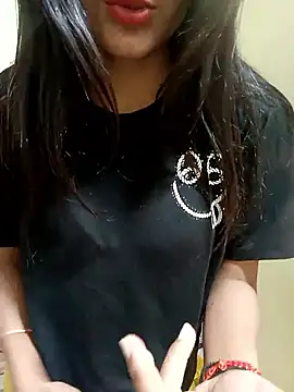 Teri_lella: διαδικτυακό σόου στην κάμερα