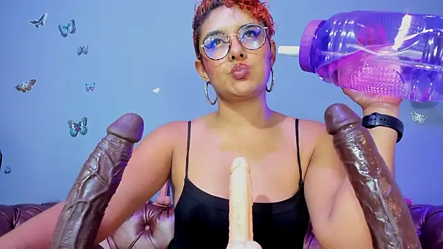 Kaira_mosse 即時 XXX 聊天