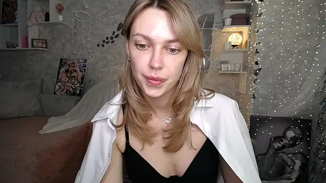 NickyAdamidi Live XXX-chat