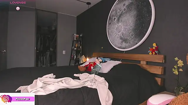 Chat +18 de Sarajames ao vivo