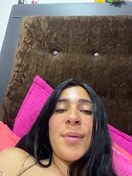 Meganmilk1 即時 XXX 聊天