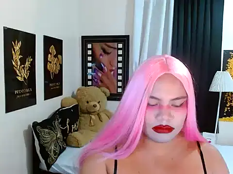 TSbrianaHugeCock's Live XXX Chat