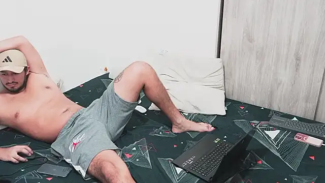 Chat XXX Live bonyclyde2203