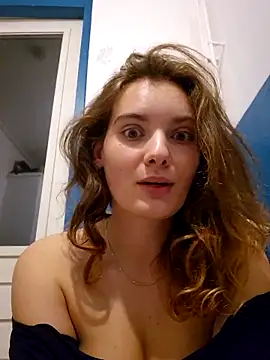 sweetsophie69 webcam show