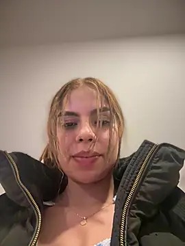 lalilamassu1's Webcam Show