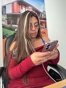 LIZ-06_ Pertunjukan Webcam