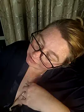 Iceprincess2bad4u – webcam-show