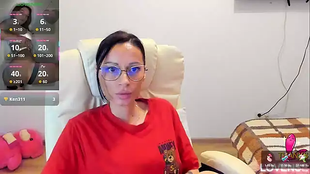 kissnicol32 live XXX chat