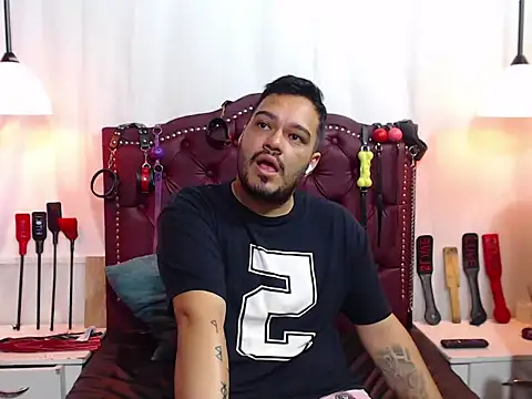 Stevens-dbs' Live XXX Chat