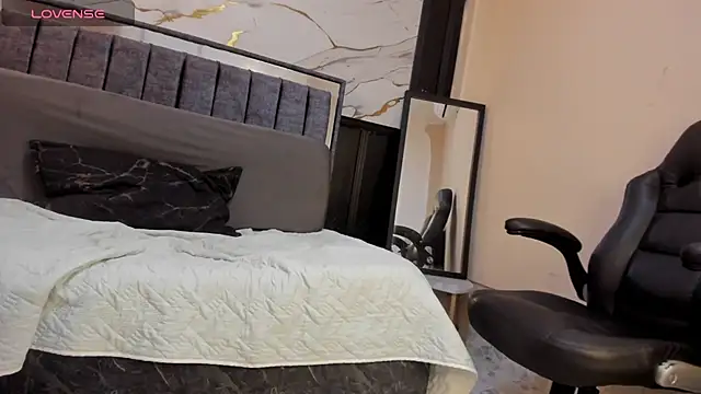 Вебкам-шоу choco_dick_