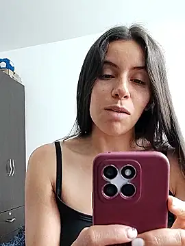 Mariam_Gomezxxx élő XXX-chatje