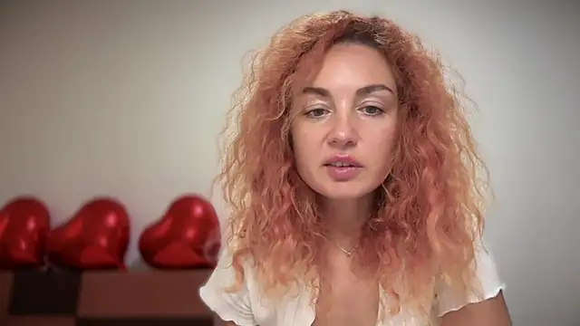 Reddgiirl 现场XXX聊天