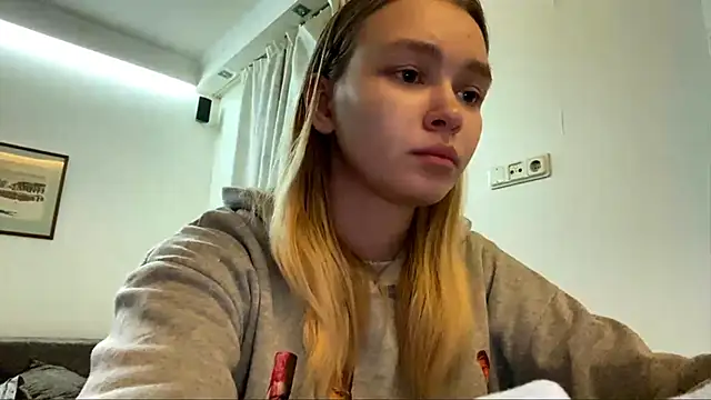 Leifuture's Live XXX Chat