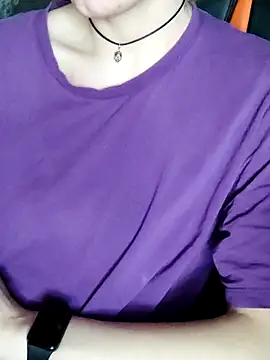 Aashikalaa 即時 XXX 聊天