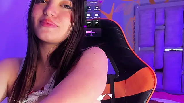 OliviaHalleyのライブXXXチャット