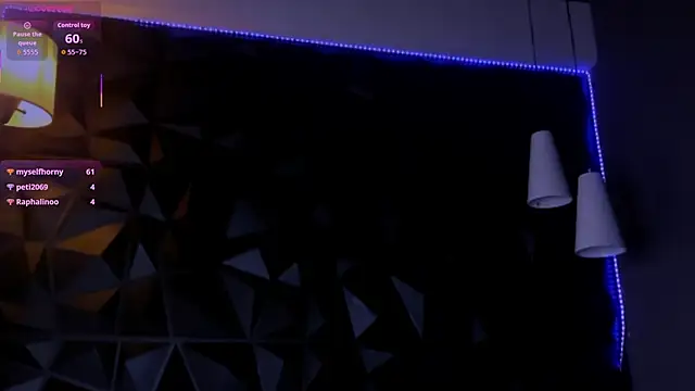 vela-kimm Adlı Modelin Canlı XXX Sohbeti