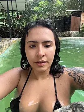 SugarTroubl33 webcam show