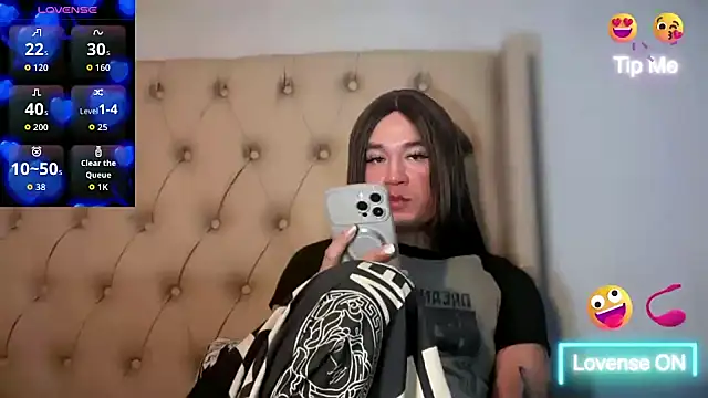 desirable_miya's Live XXX Chat