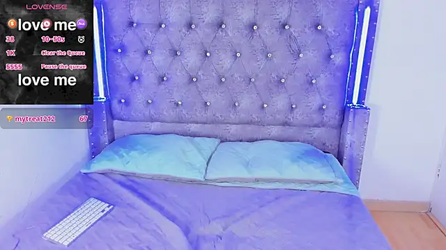 Mia_CavalliのライブXXXチャット