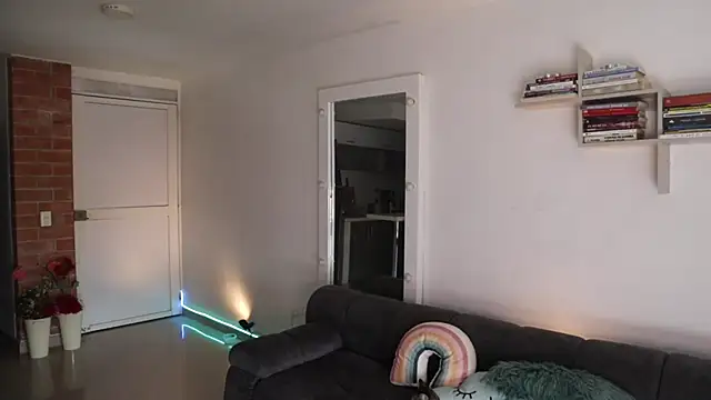 _Vahos_'s Live XXX Chat