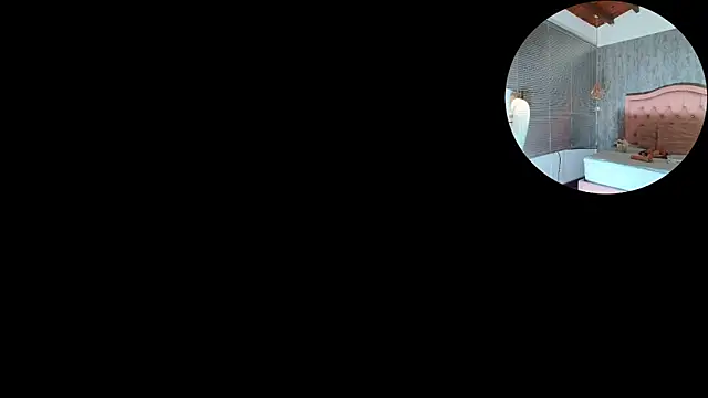 naomidibello's Webcam Show