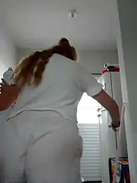 MILEIDE980 Live XXX-chat