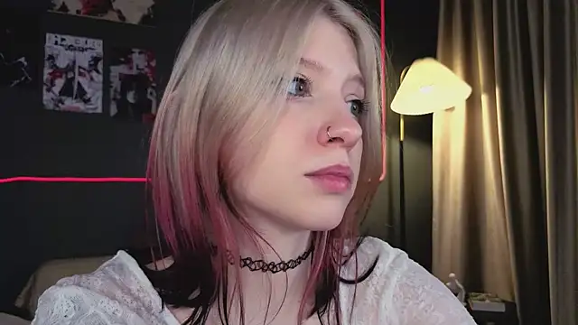 arielabradberry 现场XXX聊天