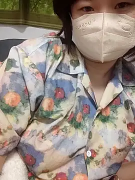 miniiceyya 现场XXX聊天