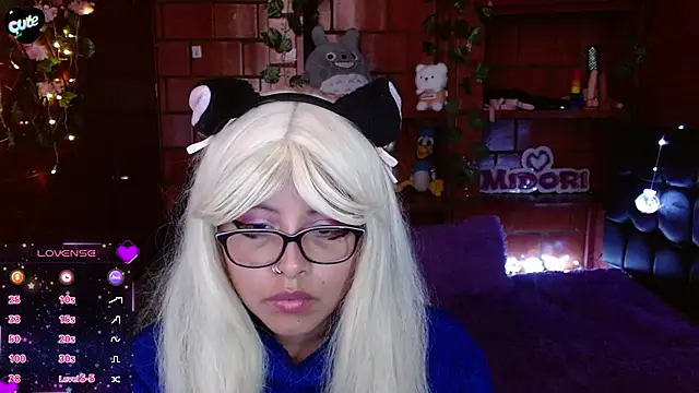 MidoriQuiinn 现场XXX聊天