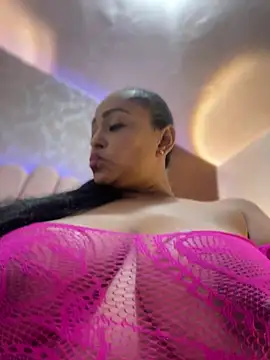 sofia_xxx02 – Naživo XXX chat