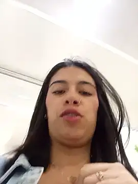 Chatroom XXX en direct de Nathaly_12