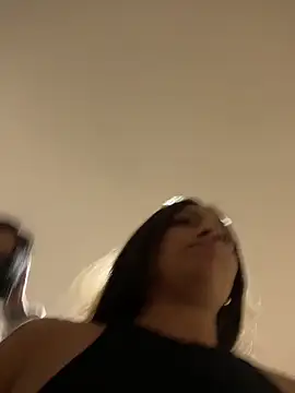 Alyha_Cortes' Live XXX Chat