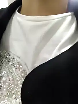 ALEJA__22's Live XXX Chat