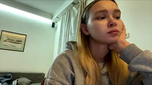 Leifuture's Live XXX Chat