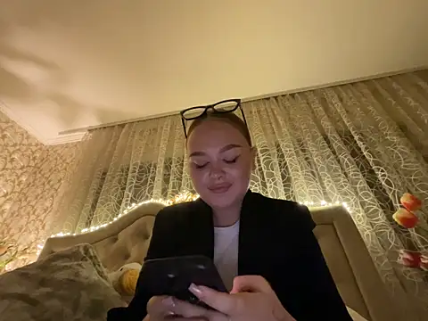 XXX chat uživo modela Maria_Smitt