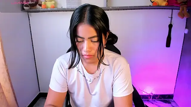 vickylatina_ Live XXX-chat