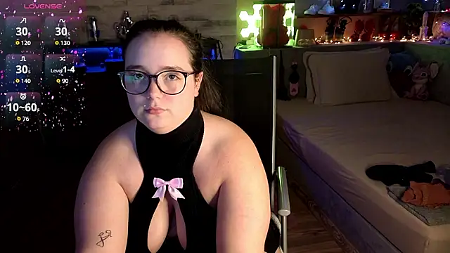 Kimberly-Caprice Obrolan Langsung XXX