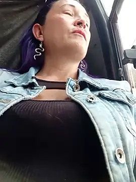 sophie_banger élő XXX-chatje