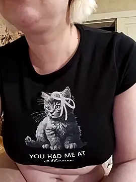 แชท XXX สดของ VikaKing