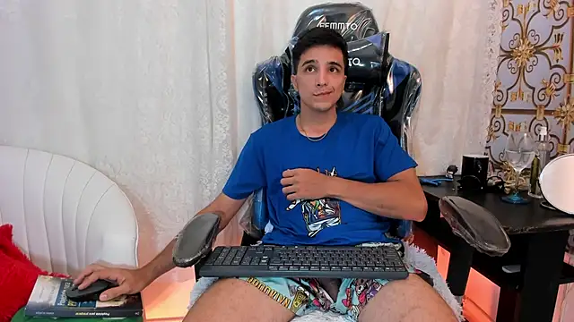 bad_boy_cum_のウェブカメラショー