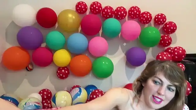 CelestialRuby: онлайн-секс-чат