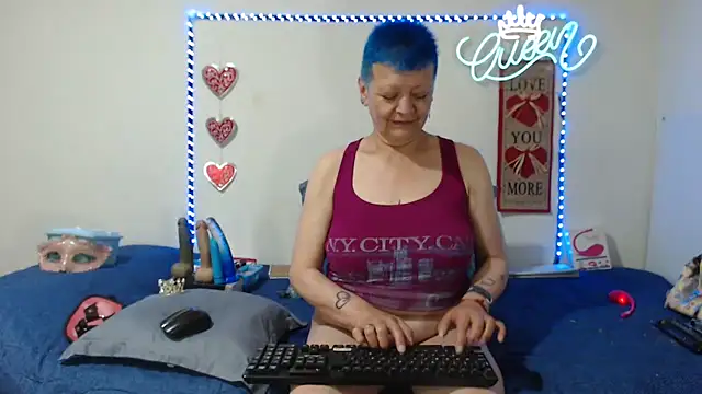 โชว์เว็บแคมของ loquitaqueen011