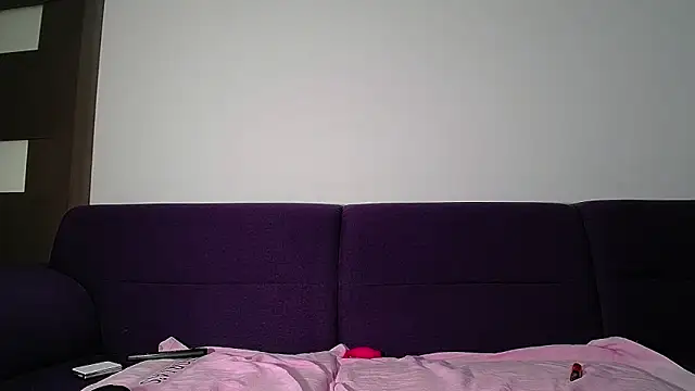 XXX chat uživo modela Julianna68