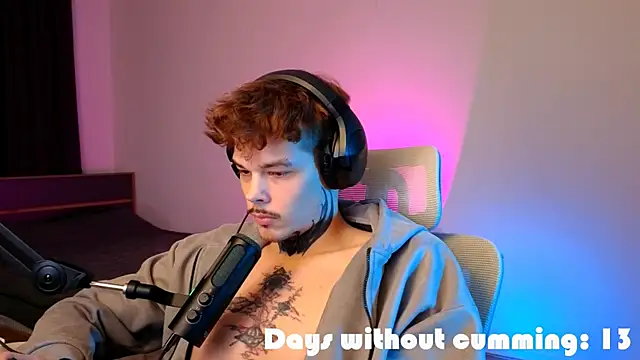 دردشة DENIS_HERE الجنسية المباشرة